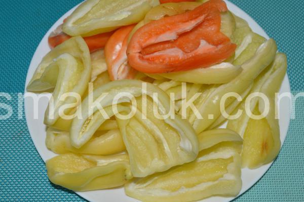 3_аджика з яблуками на зиму