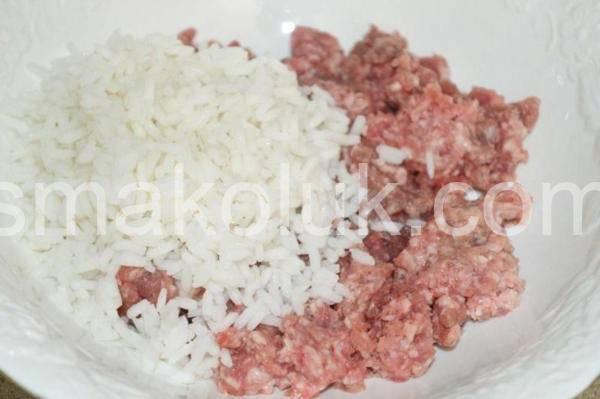 їжачки з фаршу з рисом у духовці 2_їжачки з фаршу з рисом у духовці