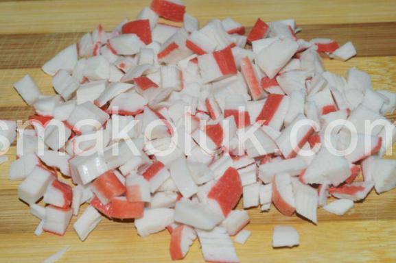 1_салат з крабовими паличками, ананасами та сиром