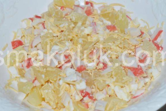 5_салат з крабовими паличками, ананасами та сиром