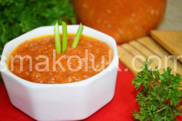 13_кабачкова ікра з томатним соусом на зиму