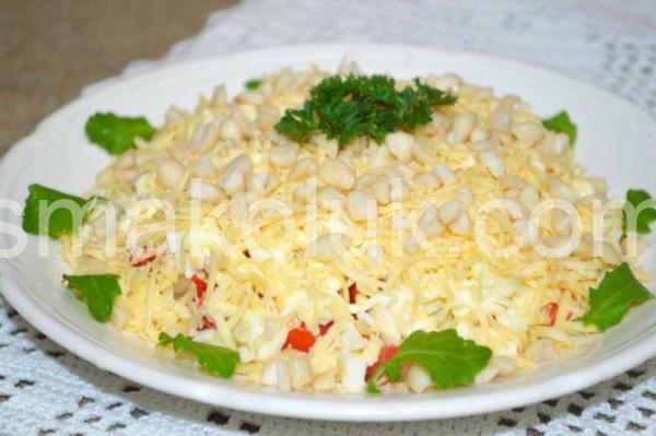 13_листковий салат з шинкою, помідорами та сиром