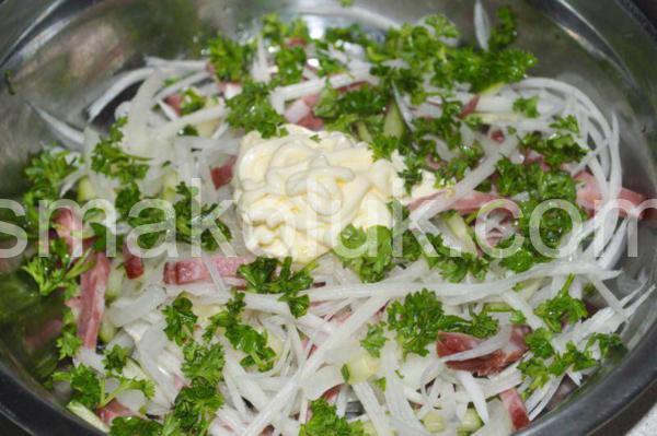7_салат з редьки з ковбасою та огірками