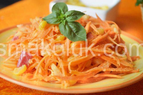 салат з моркви з яблуком та кукурудзою 9_салат з моркви з яблуком та кукурудзою
