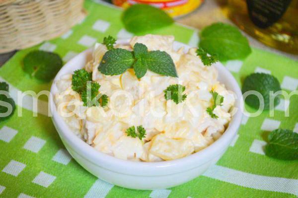 10_салат з куркою, ананасами та сиром