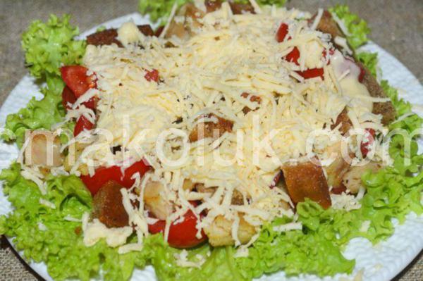 13_салат цезар з куркою та сухариками