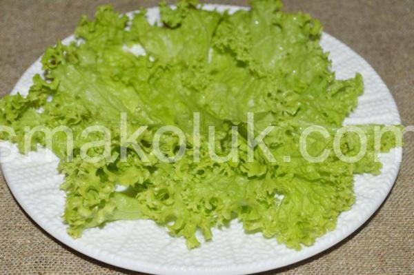 7_салат цезар з куркою та сухариками