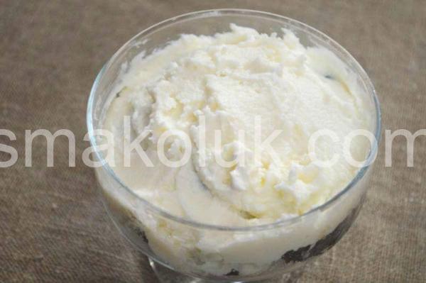 6_чорнослив, фарширований волоськими горіхами в сметанi