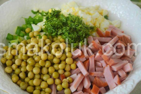 8_салат з шинкою, горошком та зеленою цибулею
