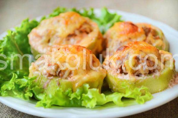 20_кабачки, фаршировані фаршем у духовці