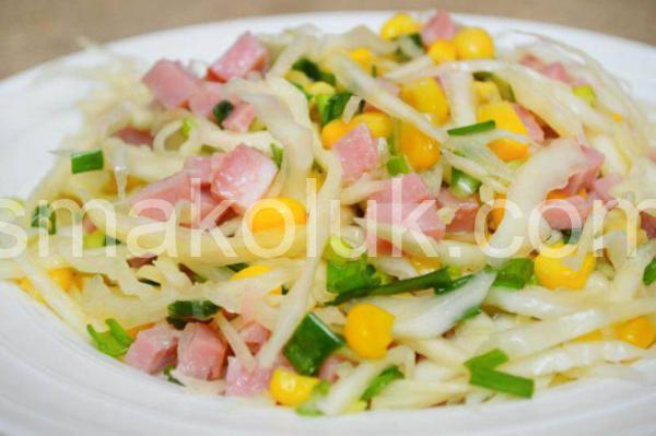 салат з капусти з шинкою та кукурудзою 7_салат з капусти з шинкою та кукурудзою