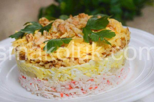 15_шаровий салат з крабовими паличками, сиром та горіхами