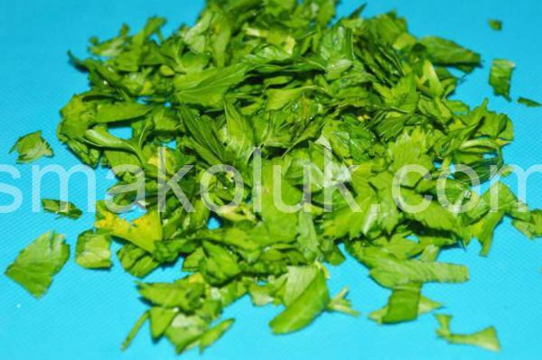 салат із курячих сердець з маринованою цибулею та кукурудзою 4_салат із курячих сердець з маринованою цибулею та кукурудзою
